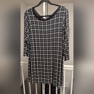 J. Jill Wearever Collection Tunic Dress in a black White Dress Size L